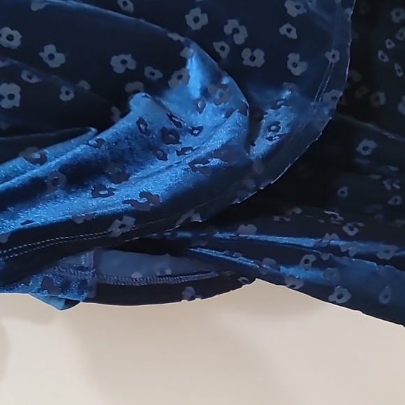 last price drop! DKNY Blue Velvet Layered Dress Crew Neck Velvety Party Dress - Picture 8 of 15